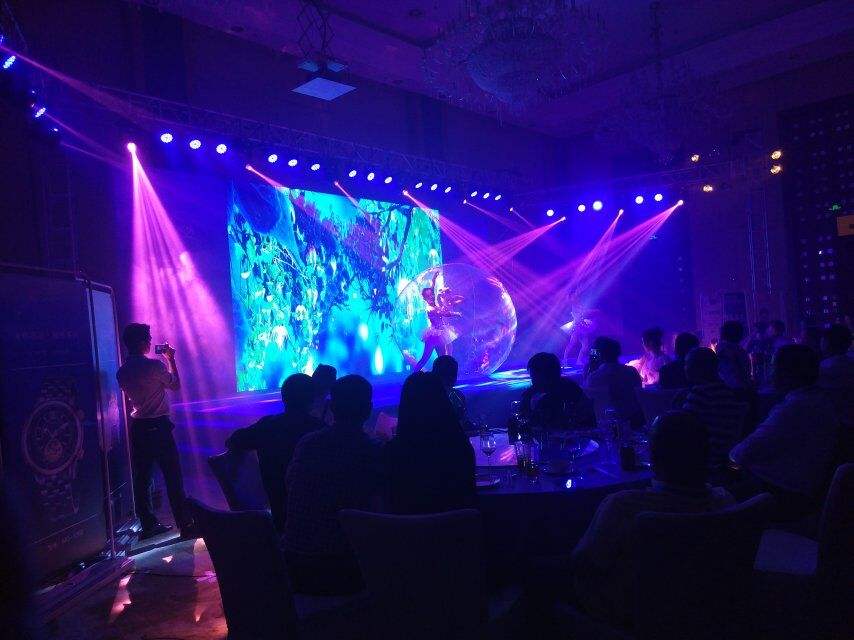 珠三角會(huì)議地接、搭建舞臺(tái)燈光音響、攝影錄像、策劃執(zhí)行