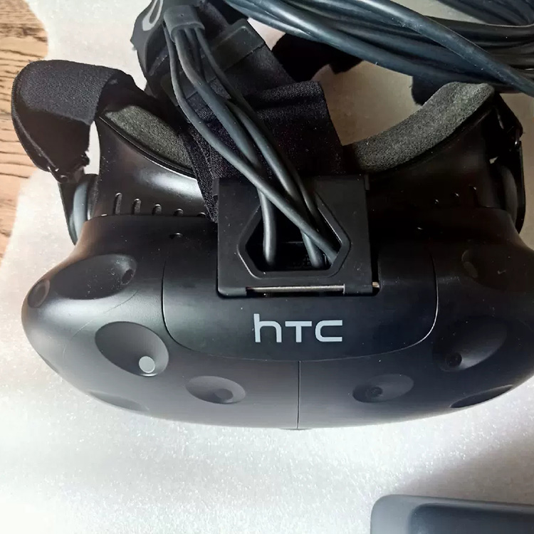 HTC VIVE眼鏡全國(guó)租賃，vr游戲主機(jī)，投影儀出租，VR體驗(yàn)設(shè)備整套租賃